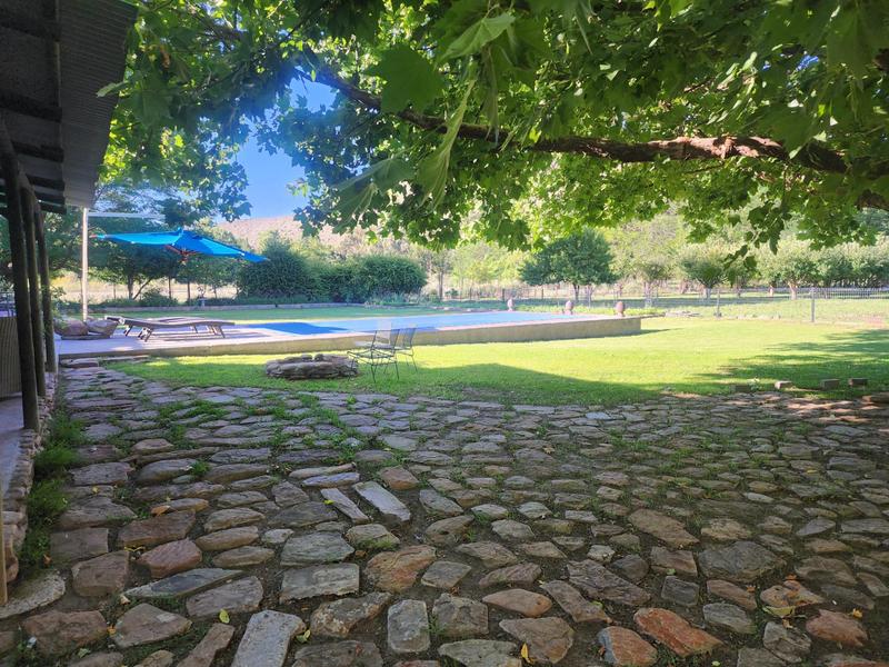 4 Bedroom Property for Sale in Nieu Bethesda Eastern Cape